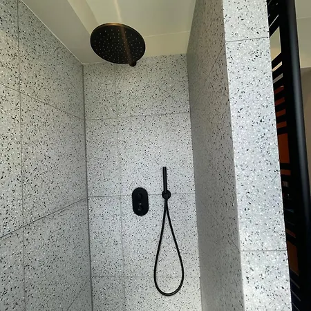 بيت للعطل -le Bel Abri- A 2 Pas De La دي بان