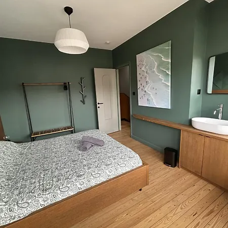 -le Bel Abri- à 2 Pas De La